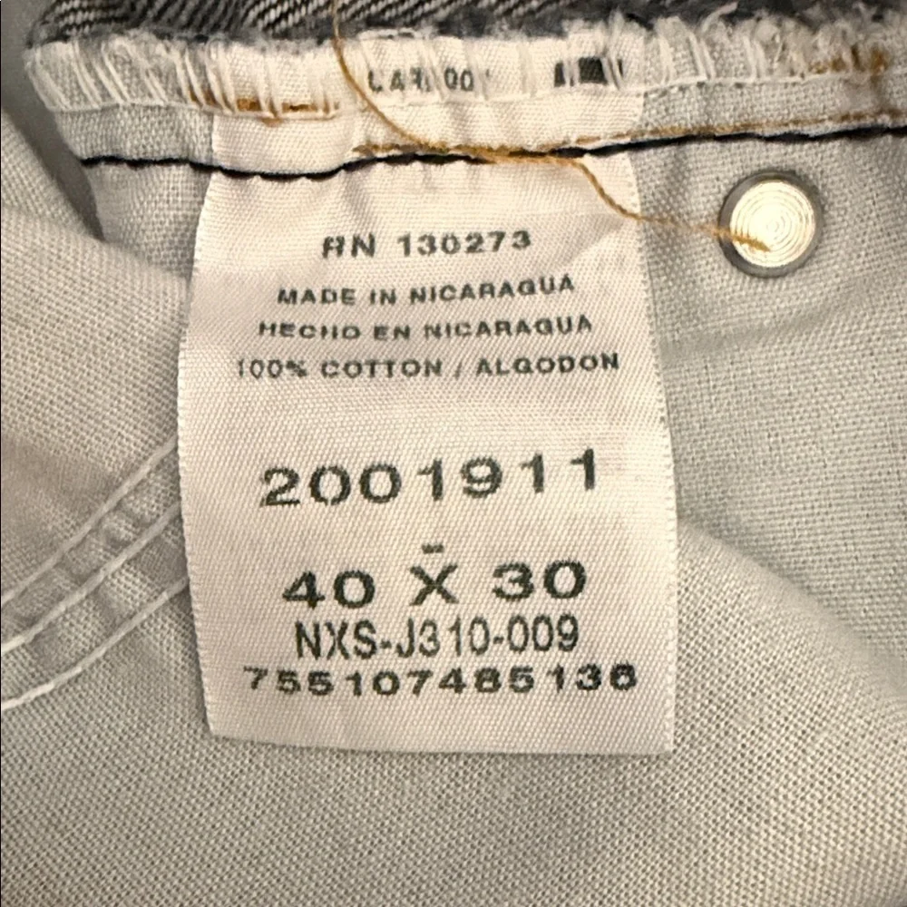 Lee 100% cotton